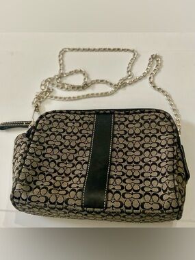 Coach Signature Black Micro Wristlet-Crossbody 7in x 5in x 1.5in